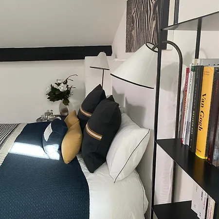 Confort Et Raffinement Au Coeur Du 6eme B&B *